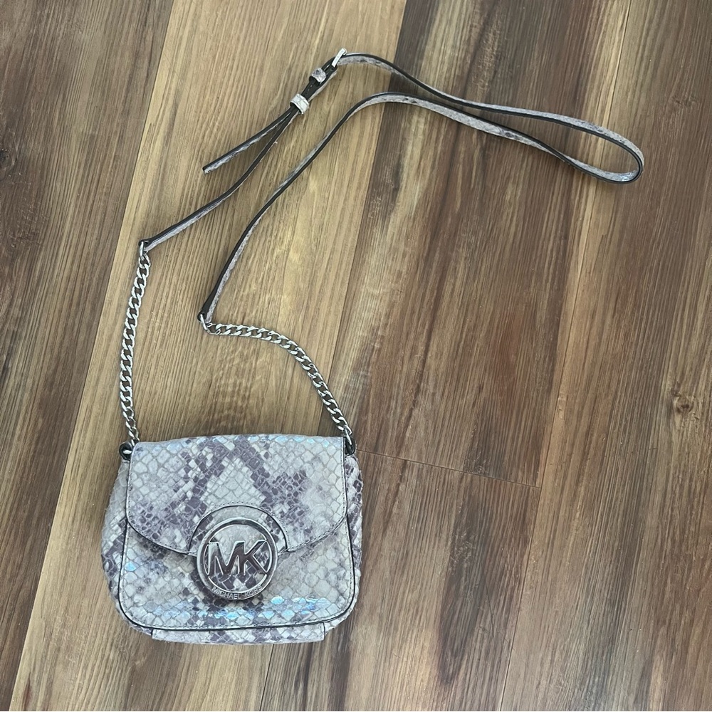 Michael Kors gray snakeskin Crossbody handbag